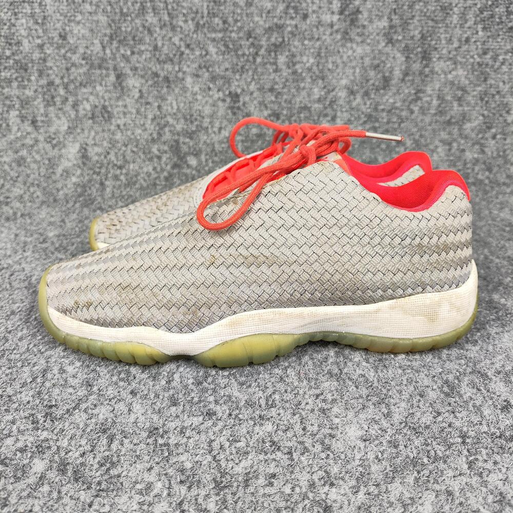 Jordan Future Low Shoes Youth Size 4.5Y Gray Red Basketball Sneakers 724813-023